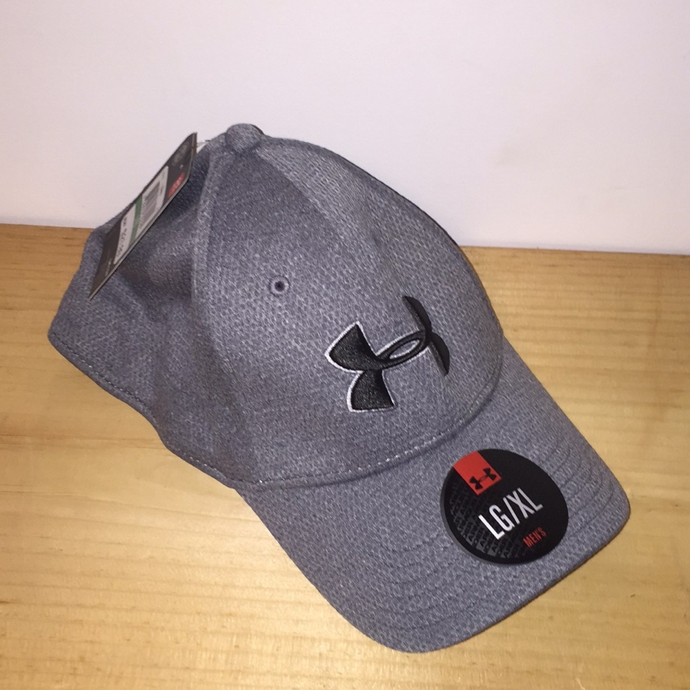 Men’s Under Armour Hat L/XL